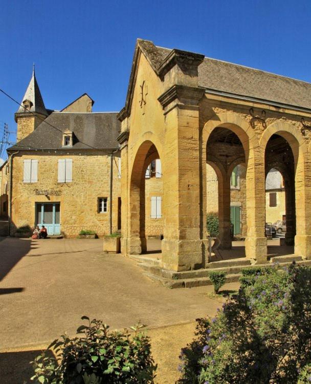 Petite Maison En Pierre Au Coeur Du Perigord Noir Proche De Sarlat Et Rocamadour Salignac Eyvigues Luaran gambar